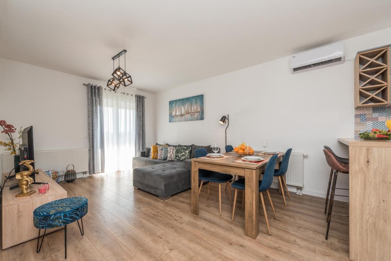 Apartmani Dmarie Privlaka  Eksteriør bilde