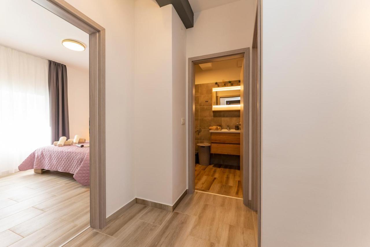 Apartmani Dmarie Privlaka  Eksteriør bilde